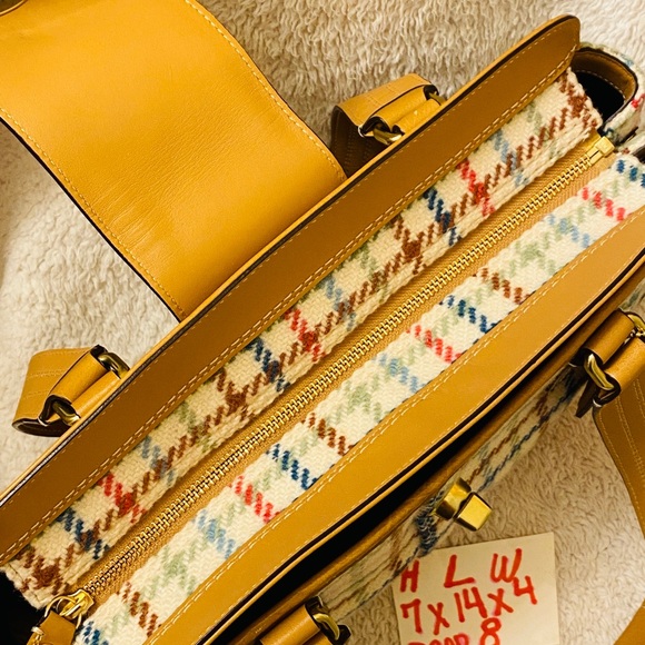 π°SOLDπ°Coach Shoulder Bag - Picture 11 of 13